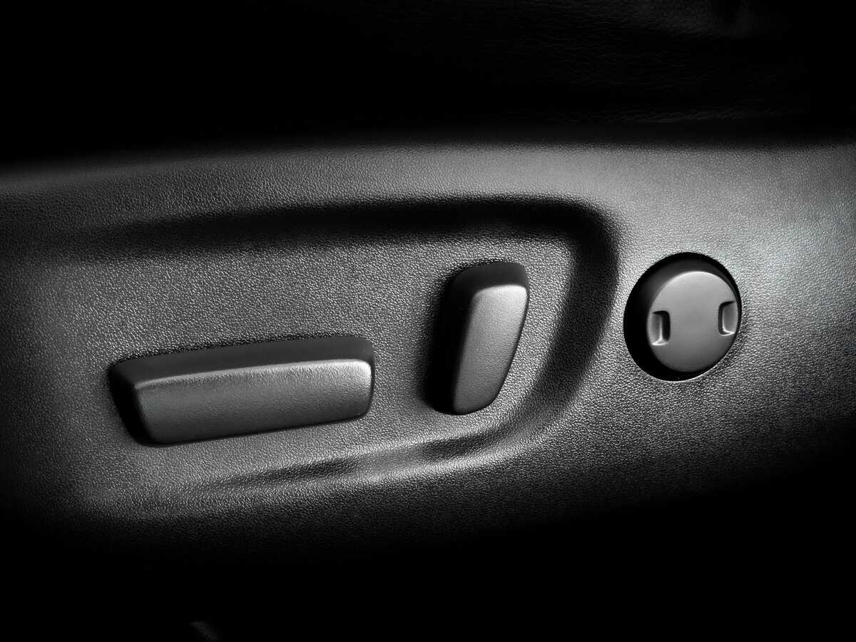 Toyota RAV4, 2017 Фото №21