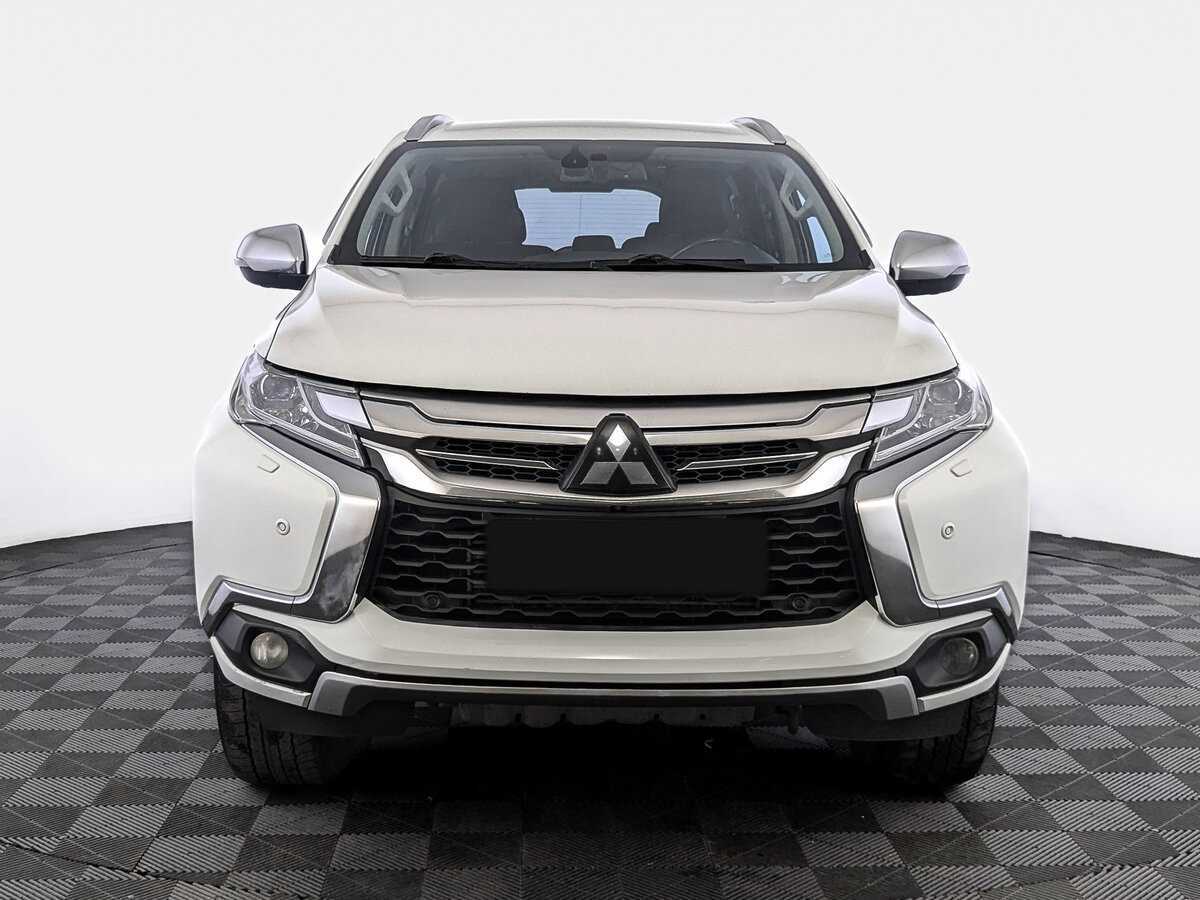 Mitsubishi Pajero Sport, 2017 - 187 635 км. | Фото №2