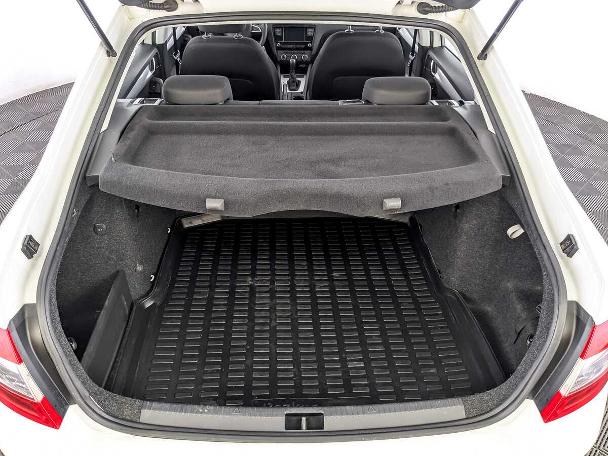 Skoda Octavia, 2018 Фото №10