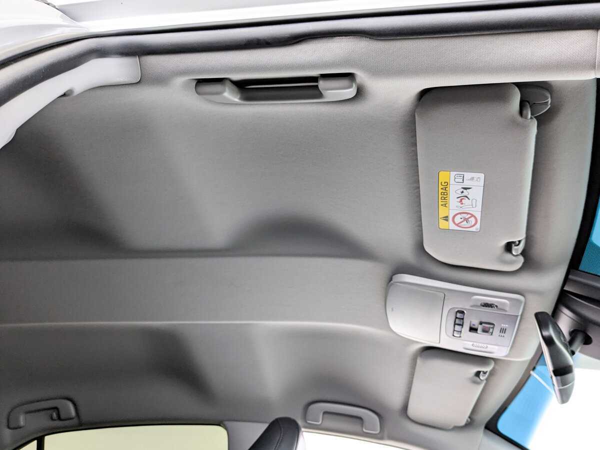 Toyota Camry, 2019 Фото №20