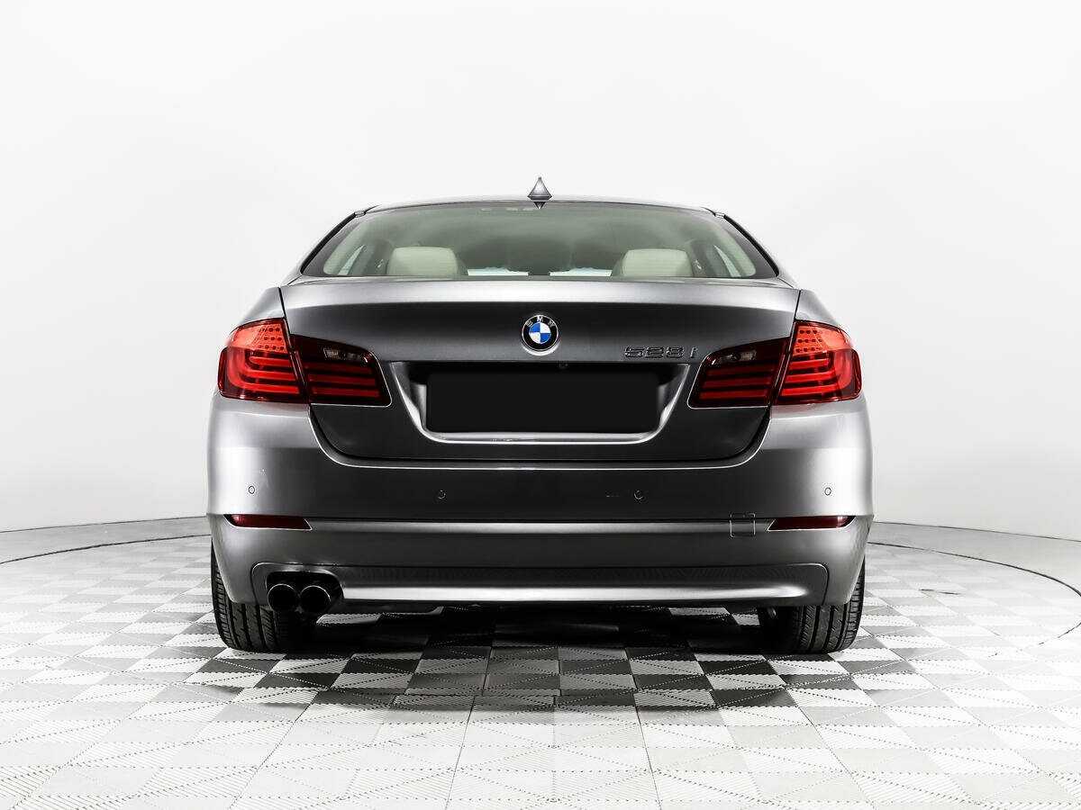 BMW 5 серии 528i xDrive, 2012 - 132 915 км. | Фото №5