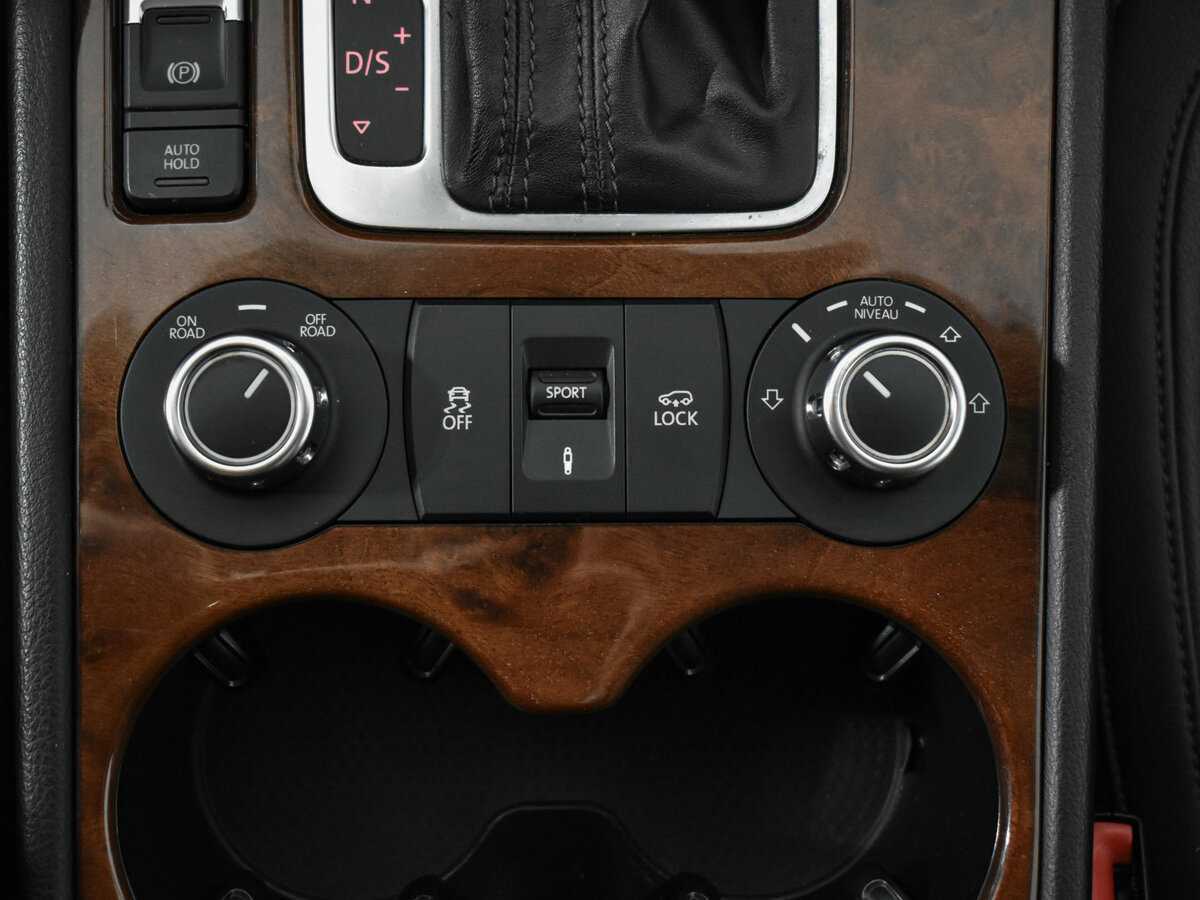 Volkswagen Touareg, 2013 Фото №11