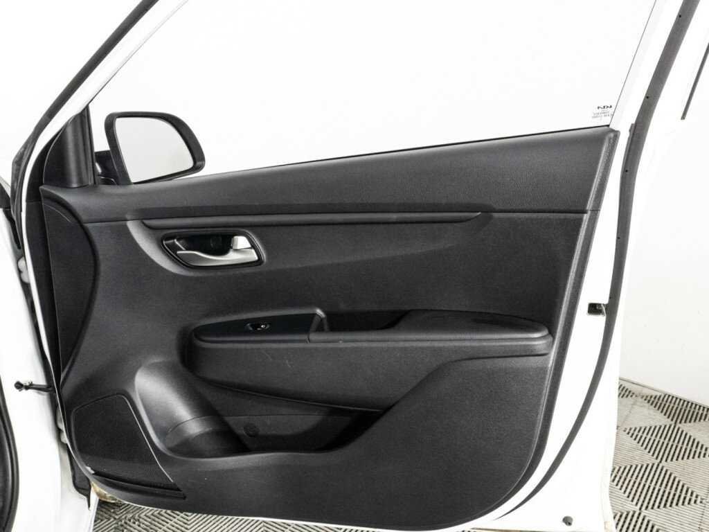 Kia Rio, 2022 Фото №28