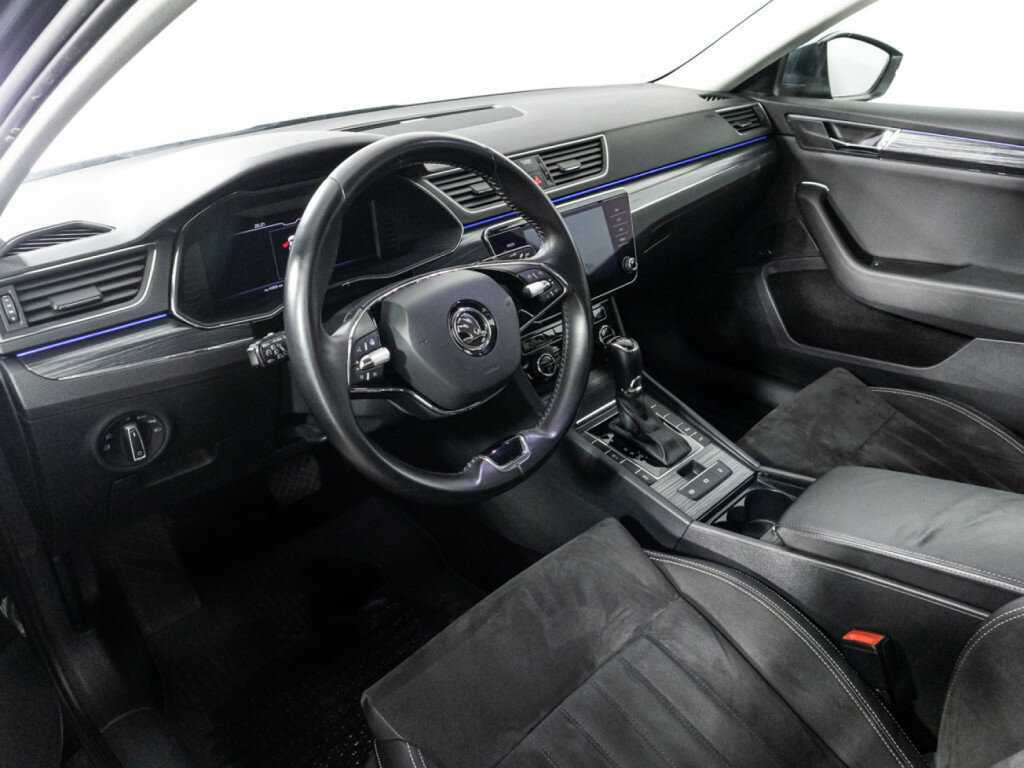 Skoda Superb, 2020 Фото №11