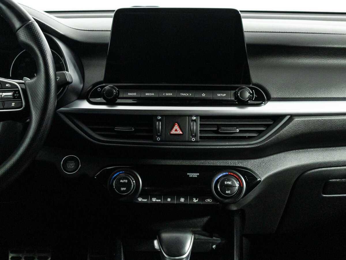 Kia Cerato, 2021 Фото №14