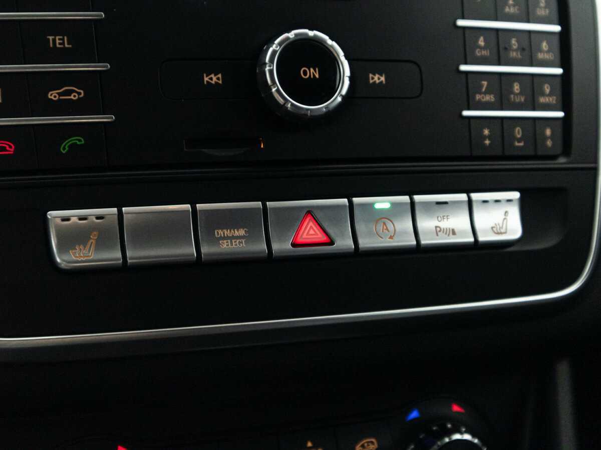 Mercedes-Benz CLA 200, 2018 Фото №15