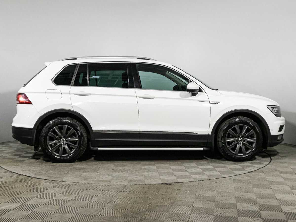 Volkswagen Tiguan, 2018 - 87 650 км. | Фото №3