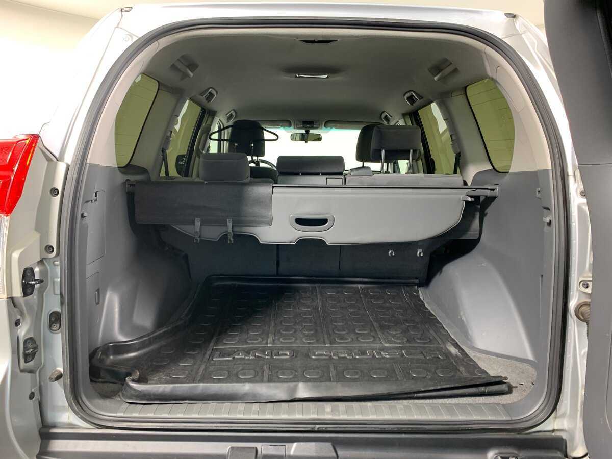 Toyota Land Cruiser Prado, 2012 Фото №17