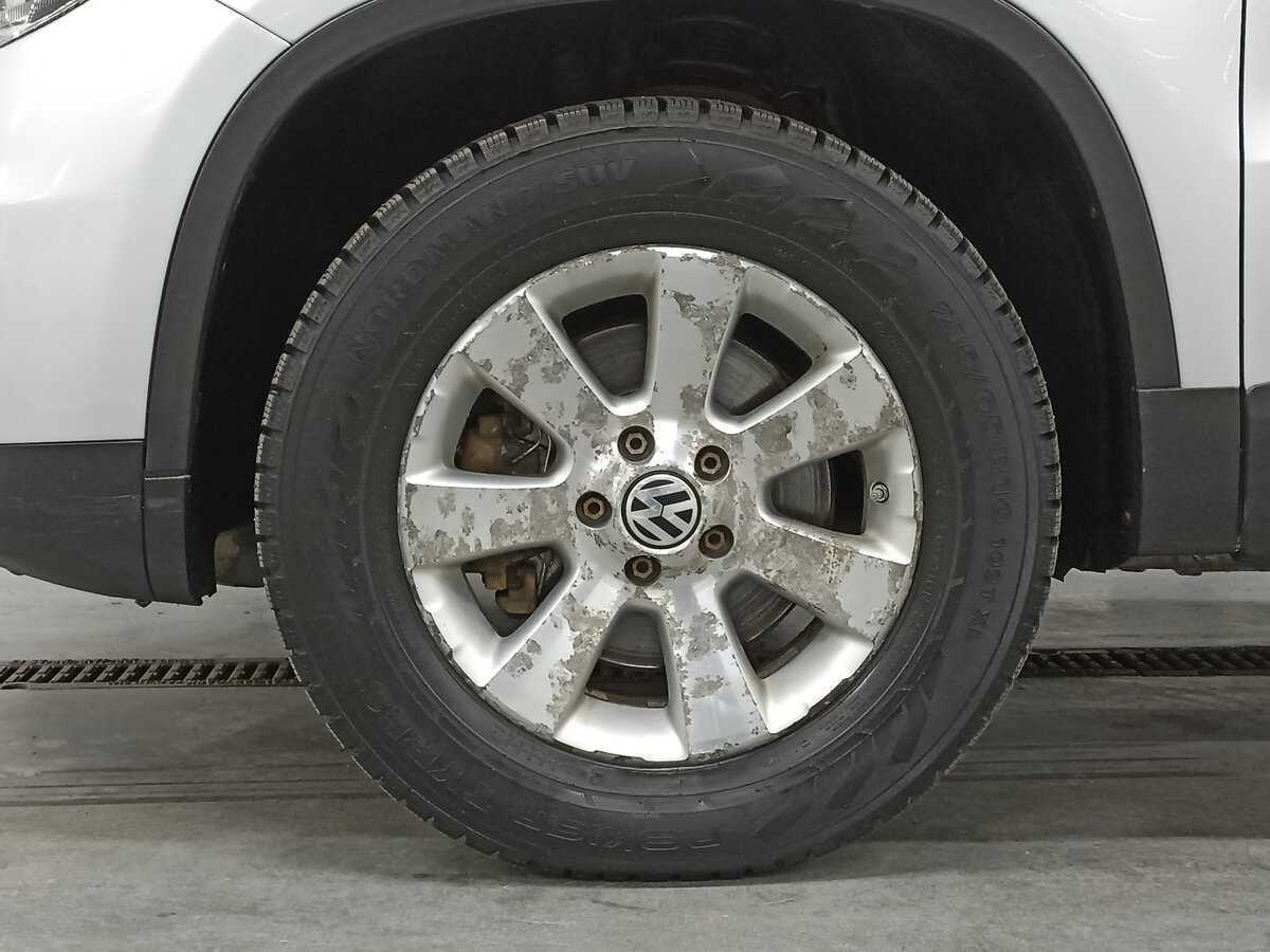 Volkswagen Tiguan, 2012 Фото №18