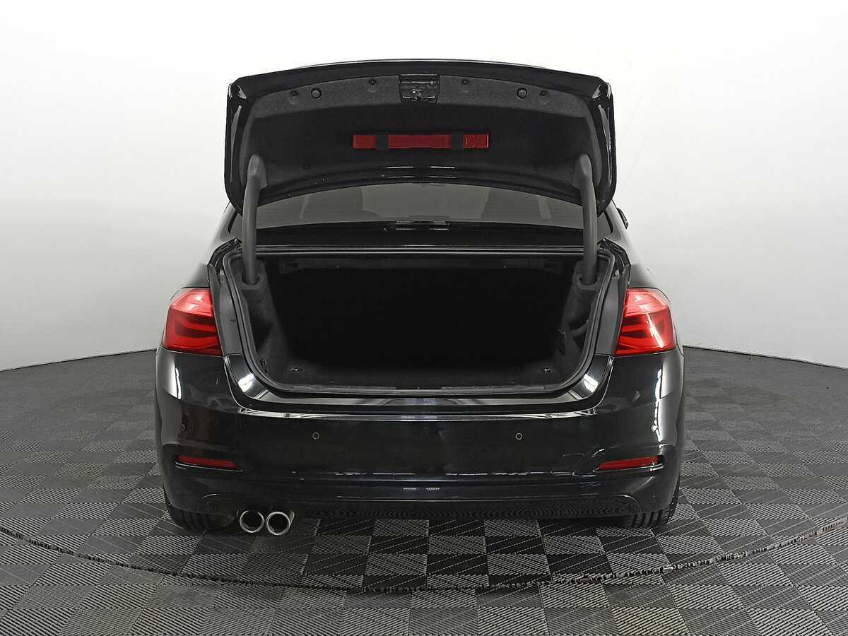 BMW 3 серии 320i, 2016 Фото №8