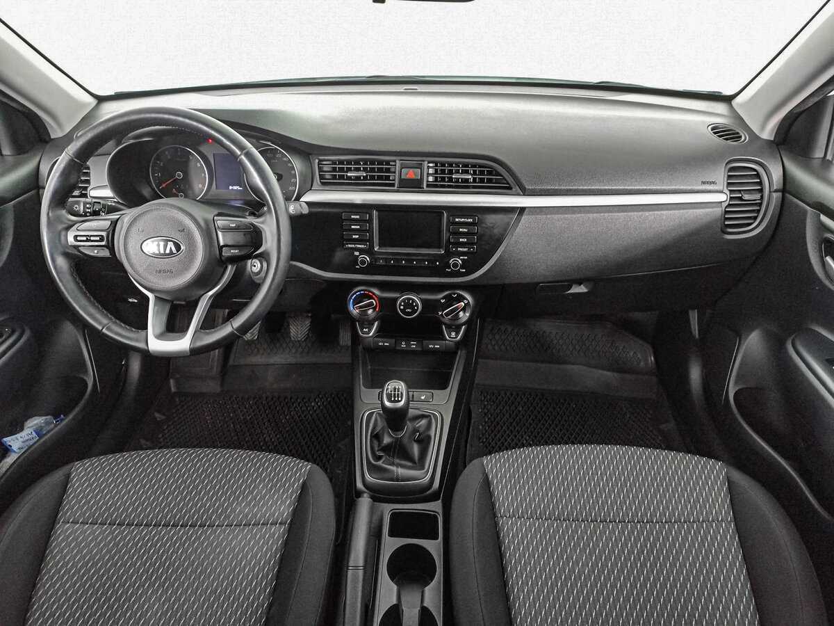 Kia Rio X-Line, 2018 Фото №12