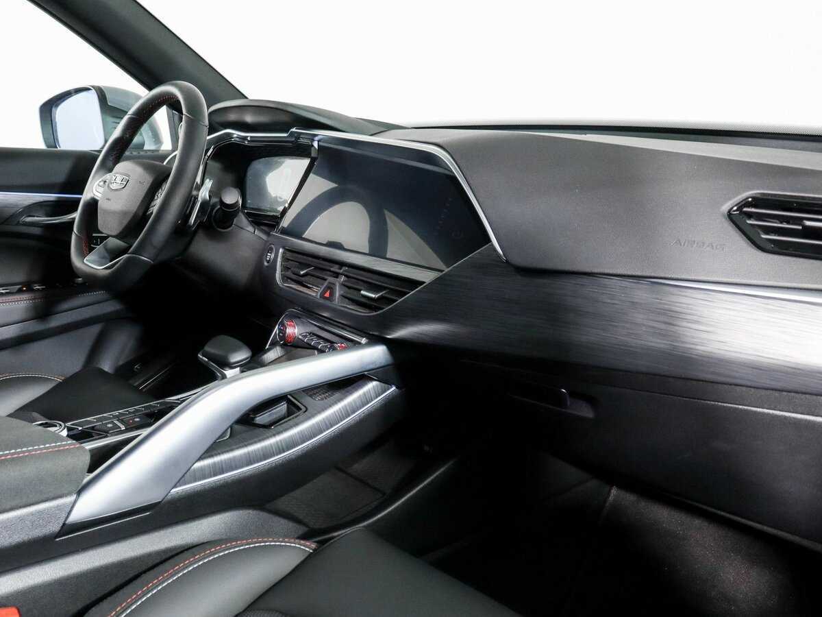 Geely Tugella, 2024 Фото №9