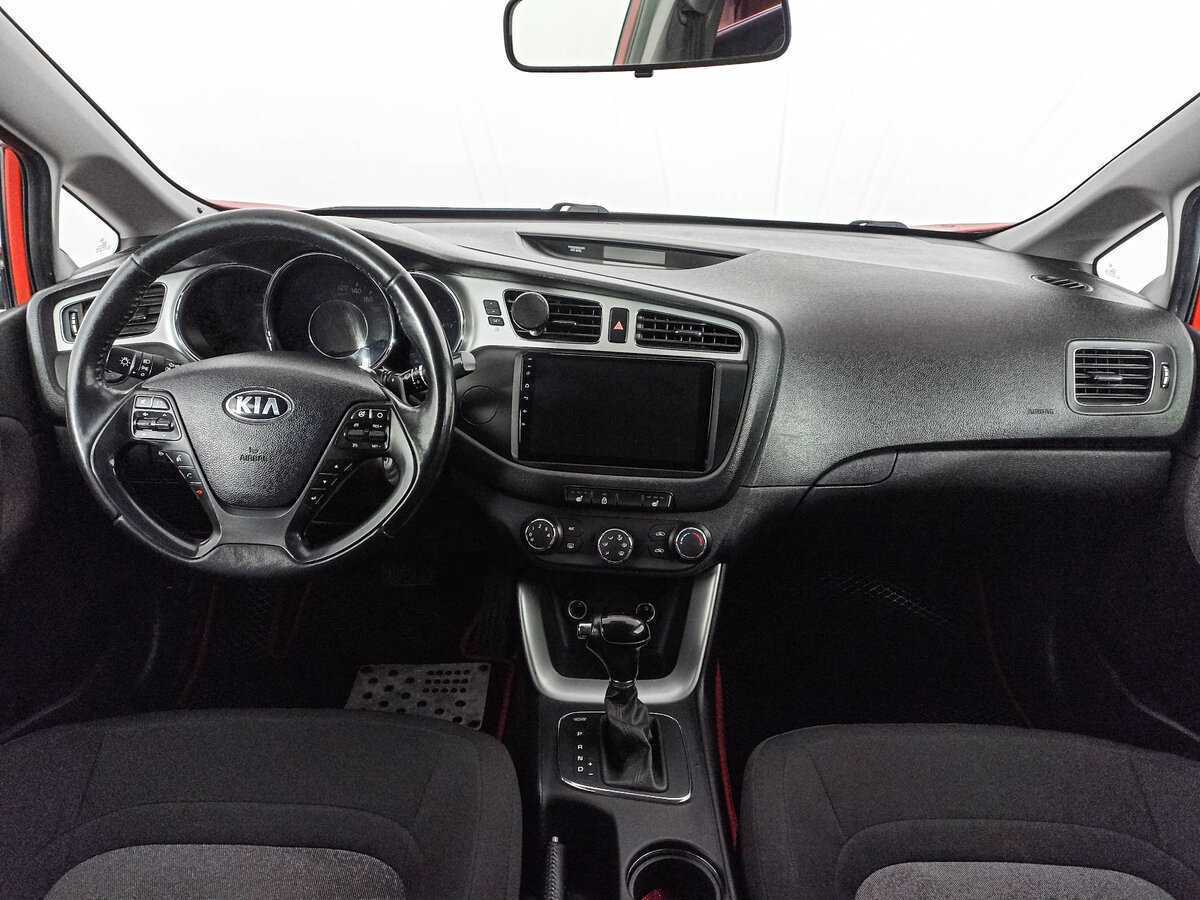 Kia Ceed, 2015 Фото №14