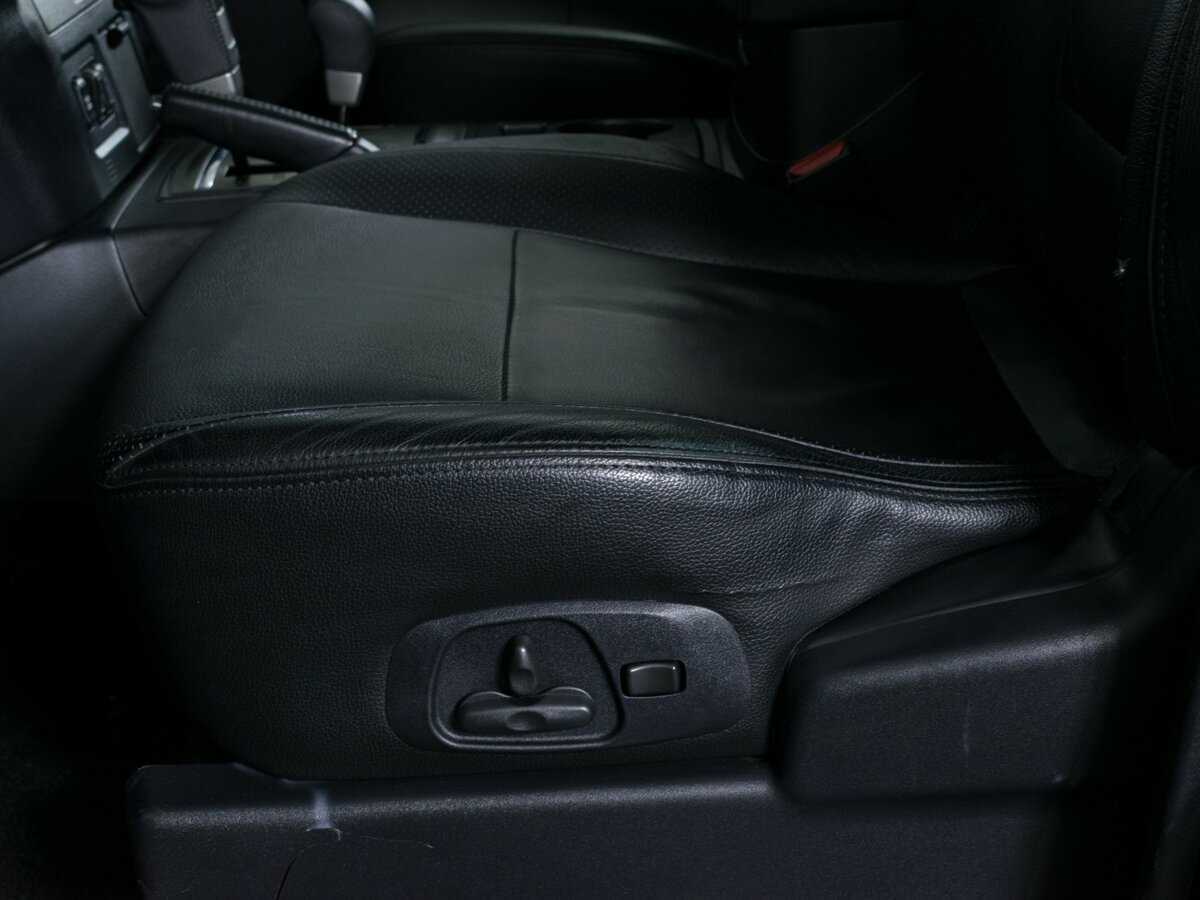 Mitsubishi Pajero, 2012 Фото №14