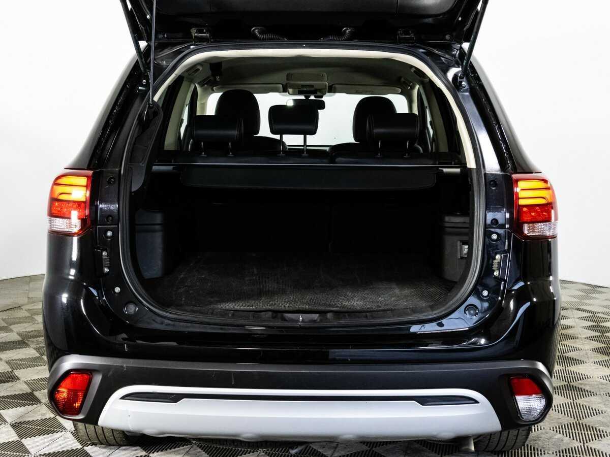 Mitsubishi Outlander, 2021 Фото №20