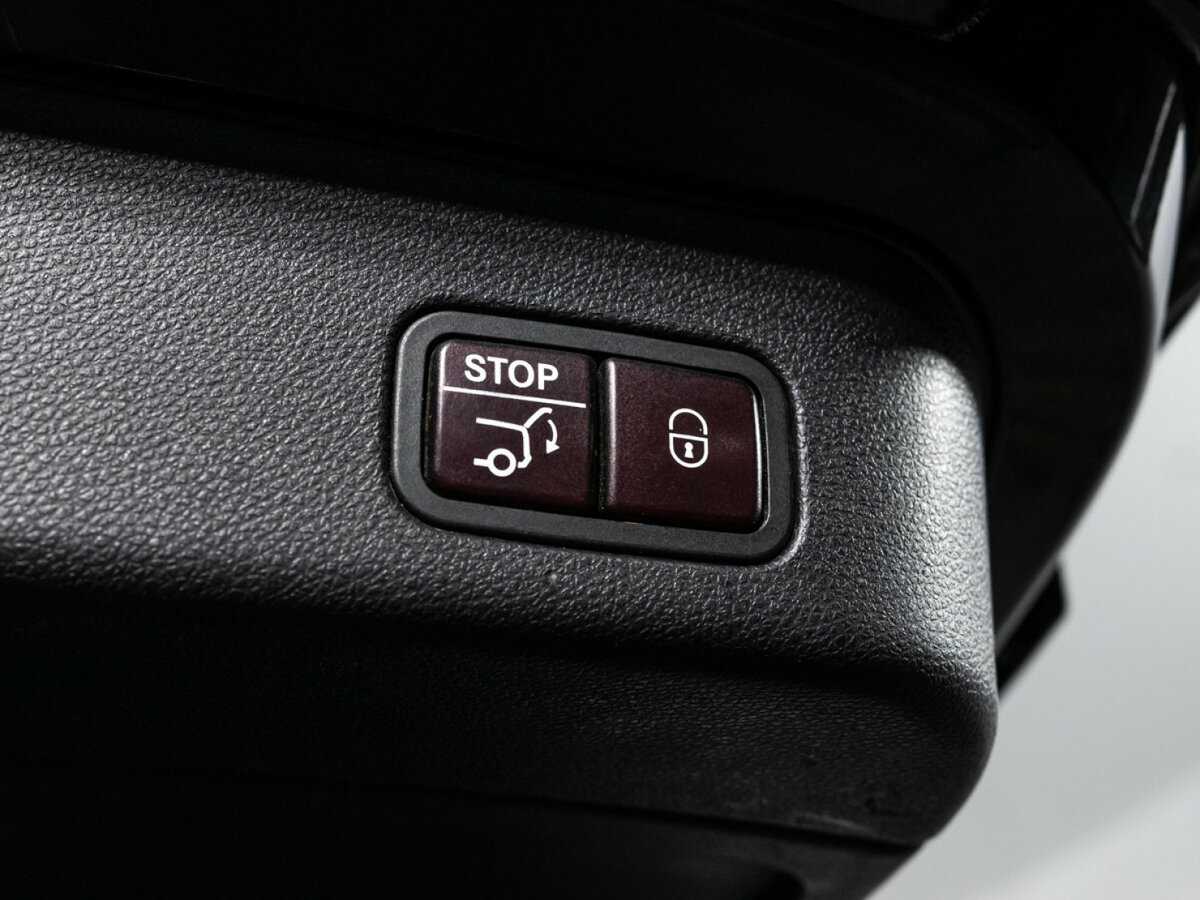 Mercedes-Benz M-Класс 350 CDI, 2012 Фото №16