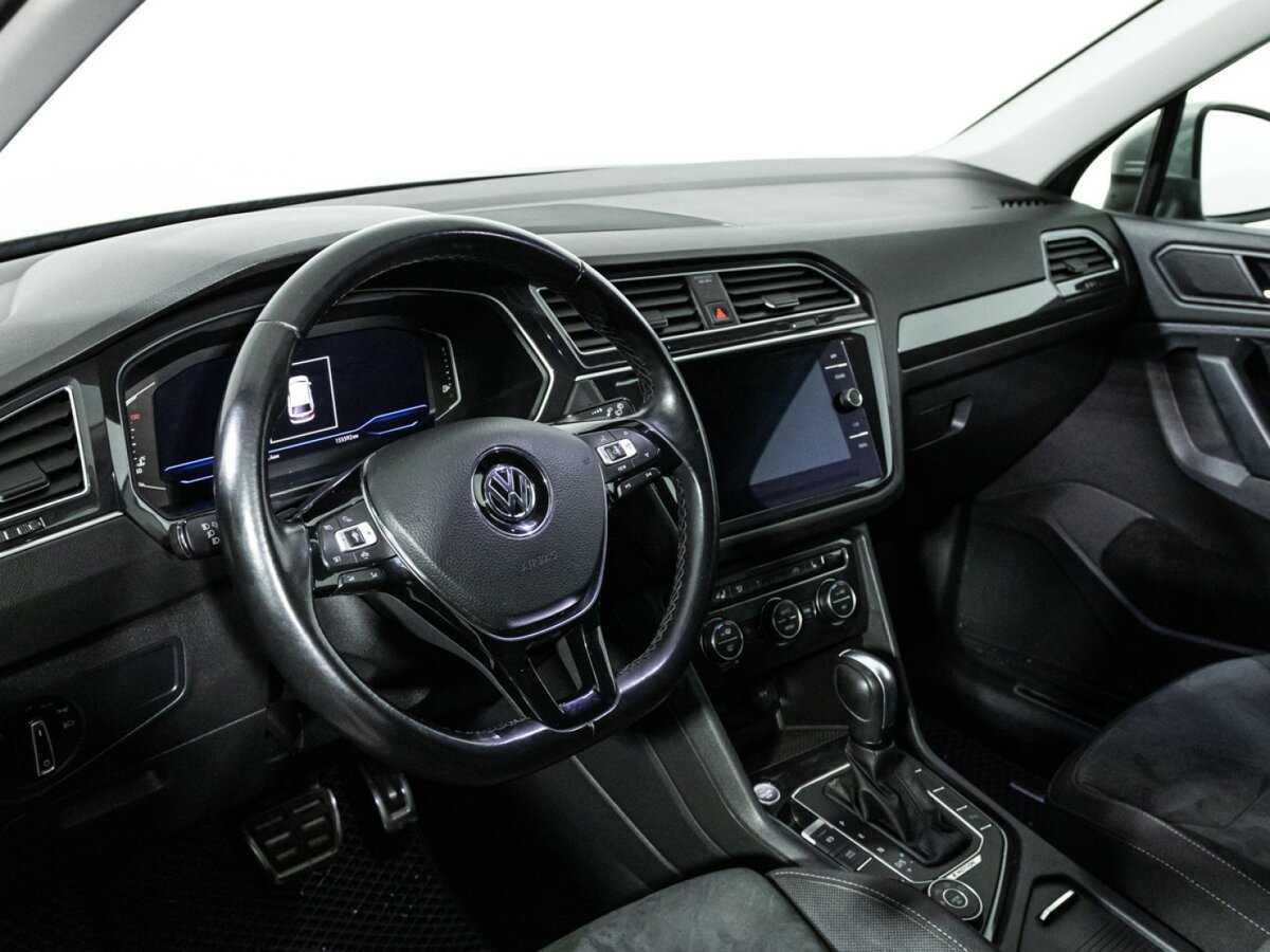 Volkswagen Tiguan, 2020 Фото №11