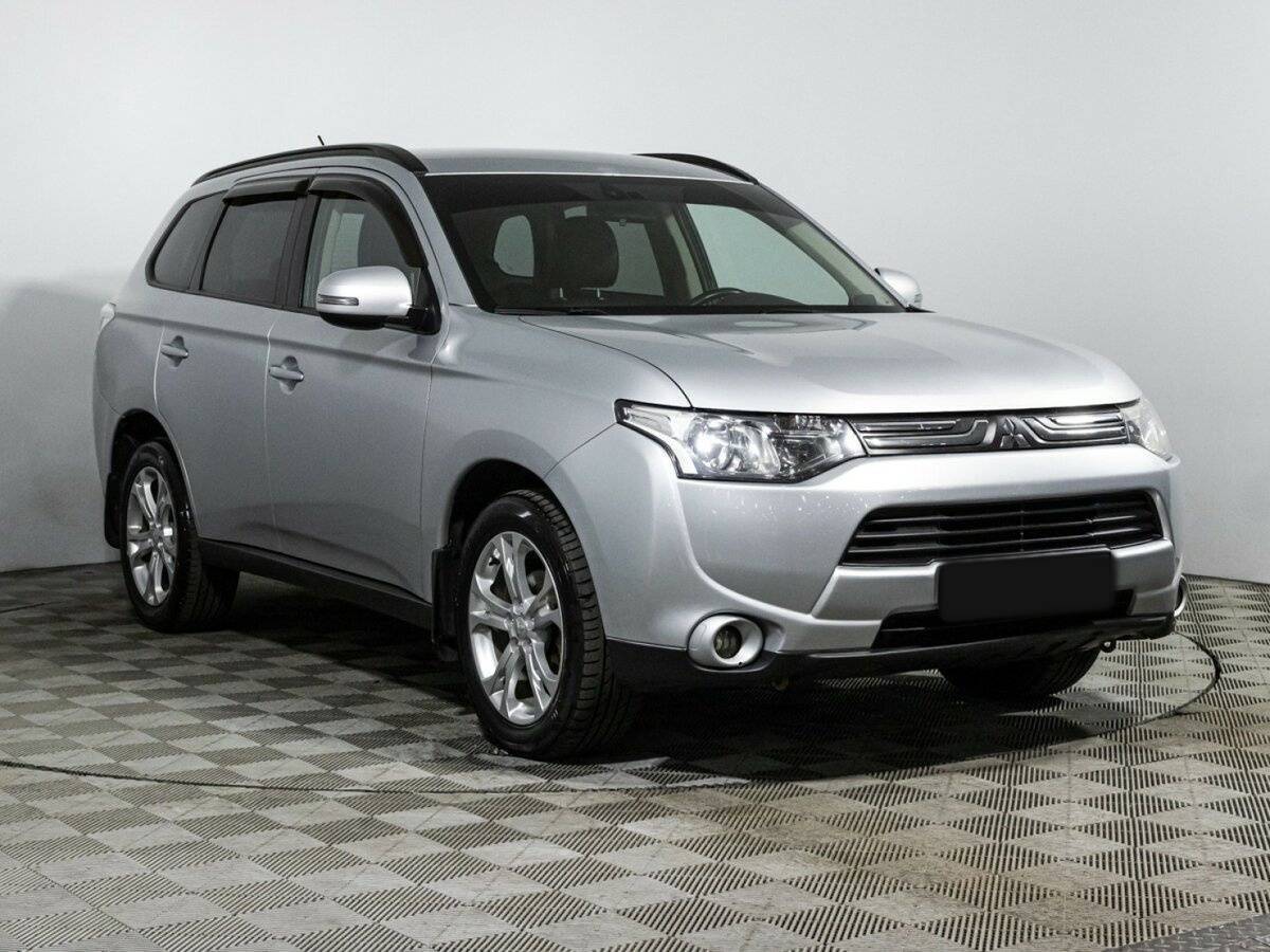 Mitsubishi Outlander, 2013 Фото №3