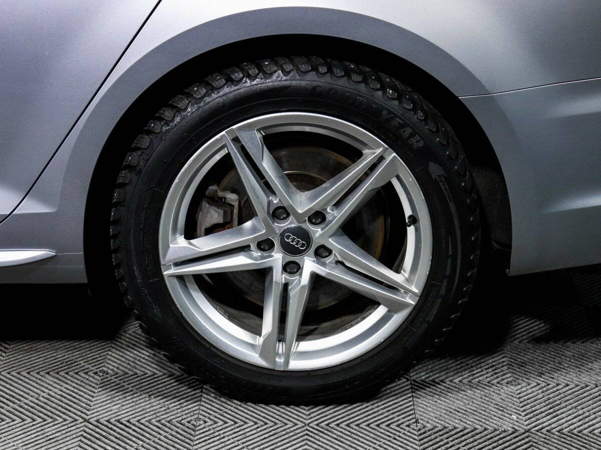 Audi A4, 2017 Фото №12