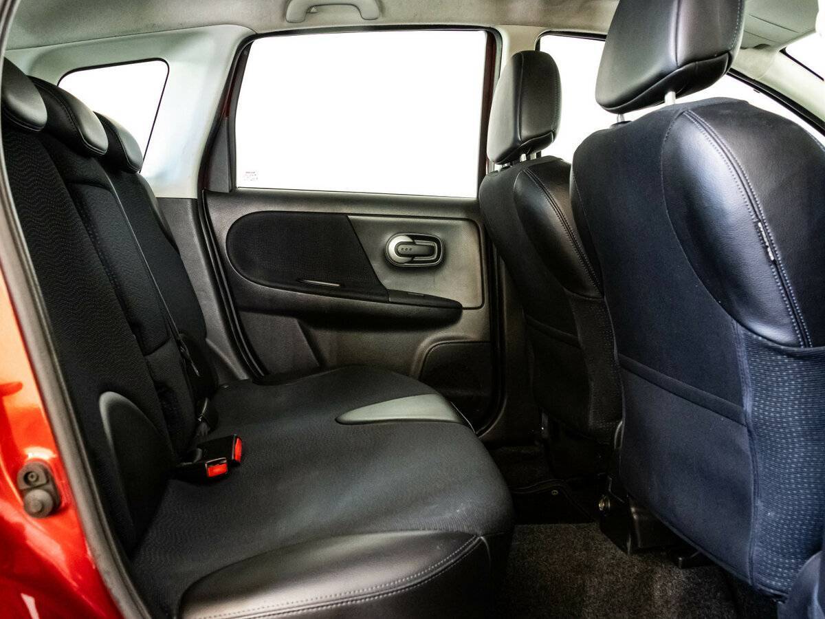 Nissan Note, 2013 Фото №12