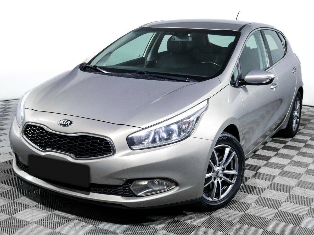 Kia Ceed, 2014 Фото №11
