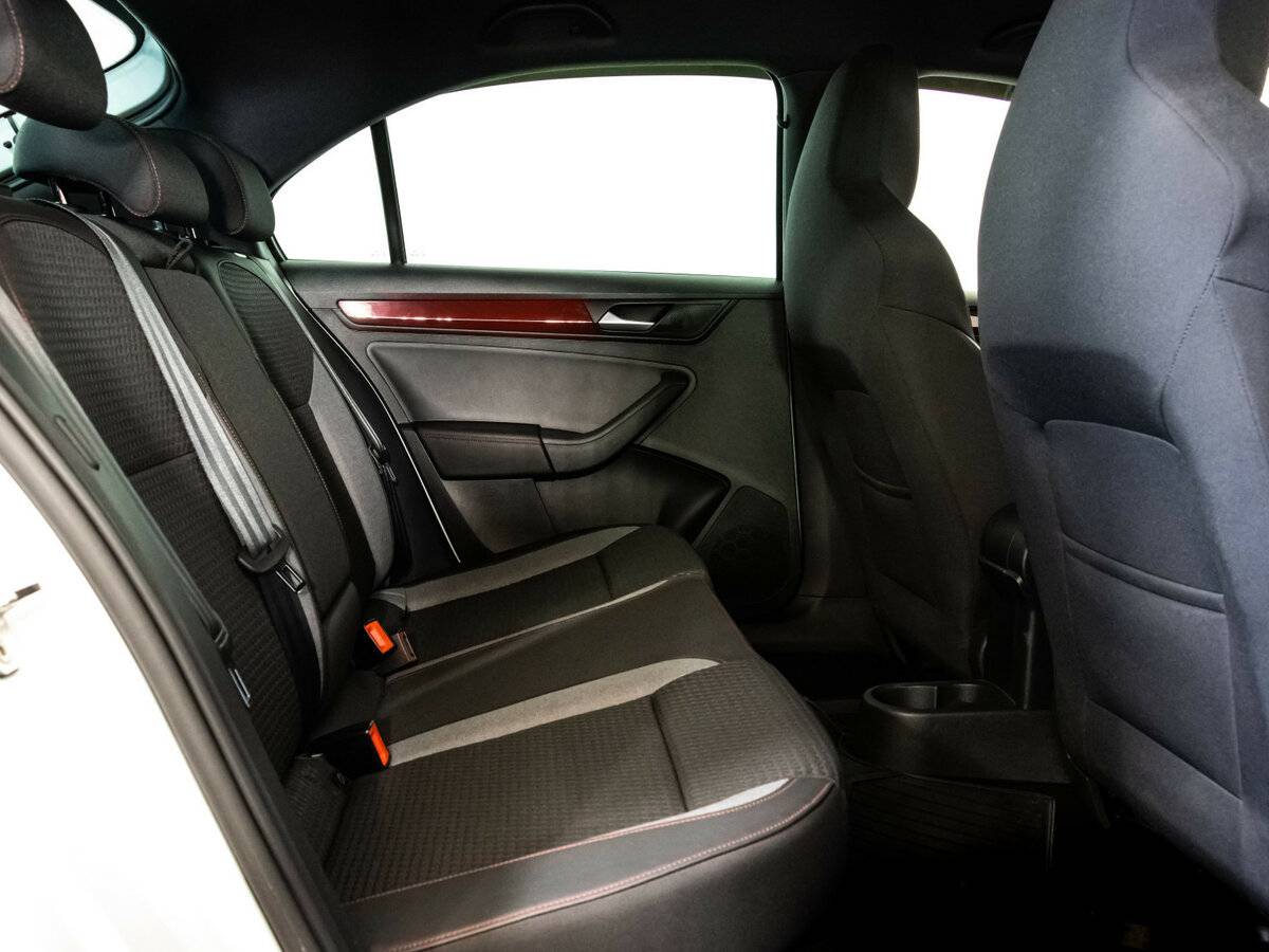 Volkswagen Polo, 2021 Фото №16