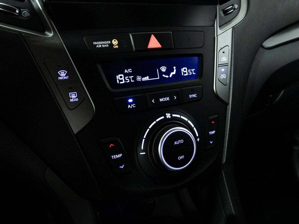 Hyundai Santa Fe, 2018 Фото №17