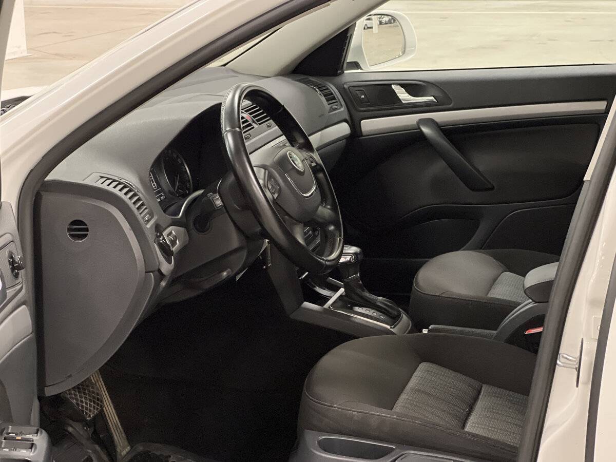 Skoda Octavia, 2012 Фото №11