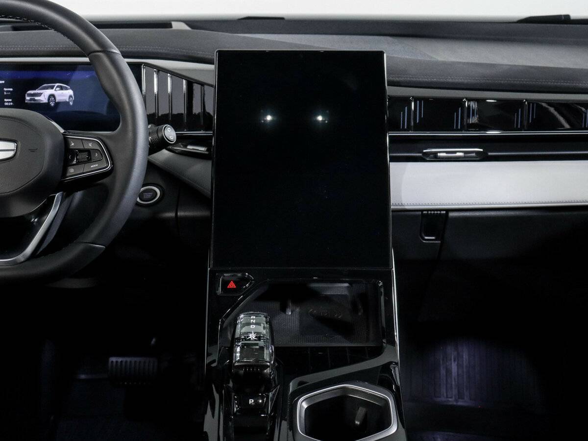 Geely Atlas, 2024 Фото №13