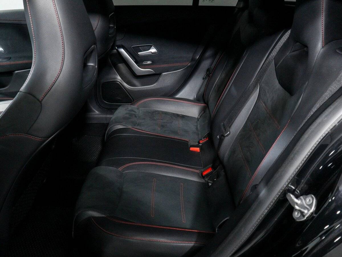Mercedes-Benz CLA 200, 2019 Фото №10