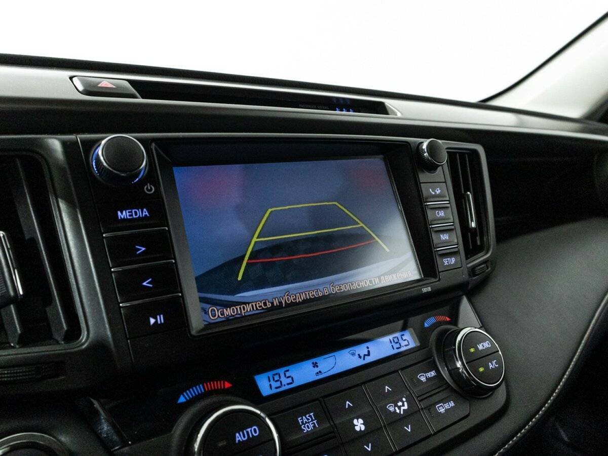 Toyota RAV4, 2019 Фото №17