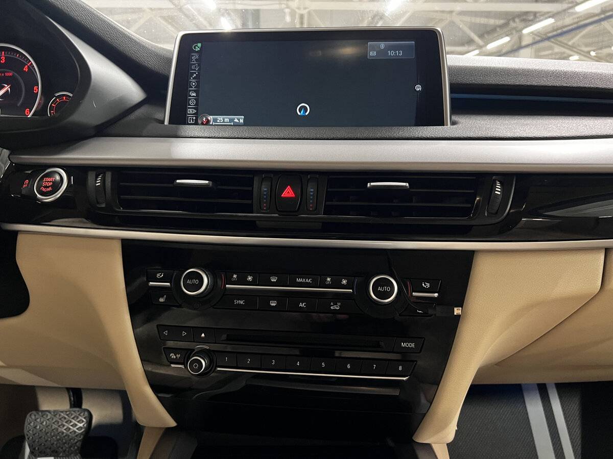 BMW X5 30d, 2015 Фото №15