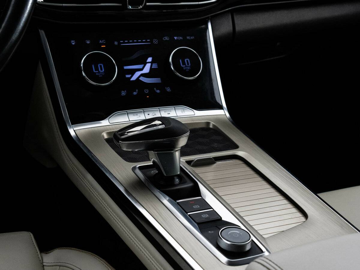 Exeed VX, 2022 Фото №11