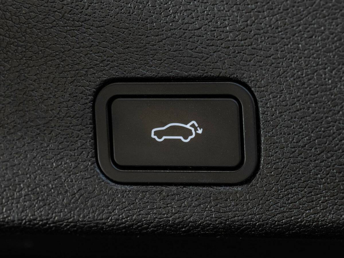 Geely Tugella, 2021 Фото №19