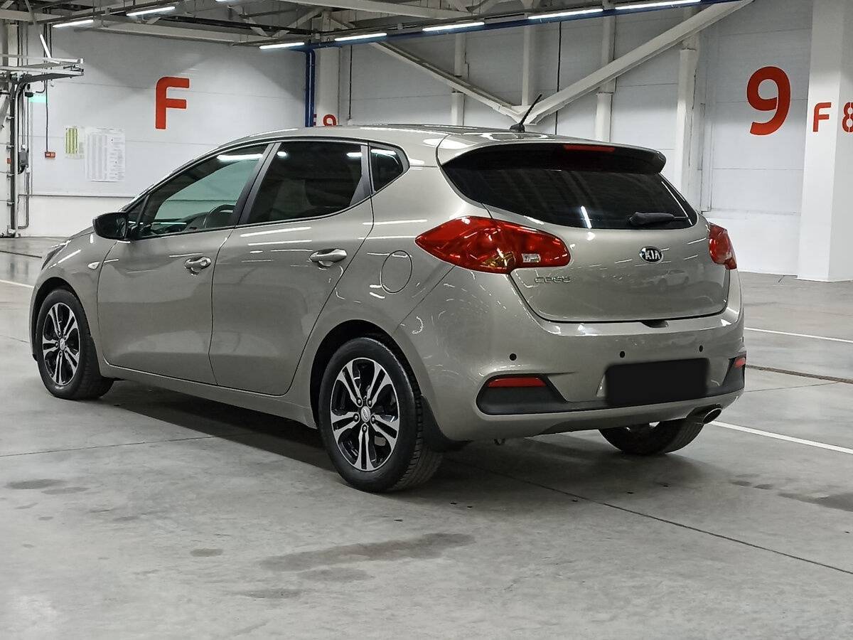 Kia Ceed, 2015 Фото №7