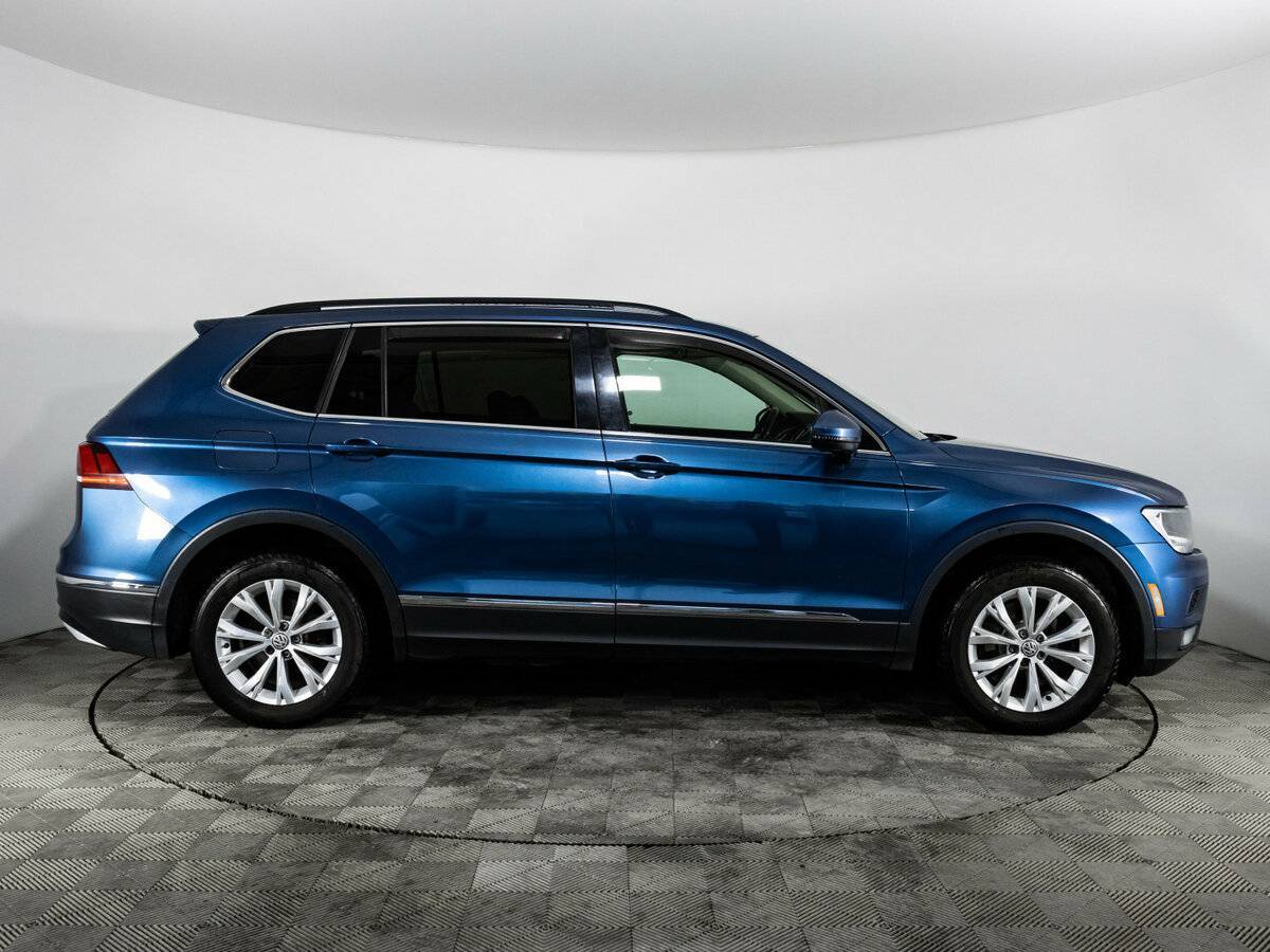 Volkswagen Tiguan Allspace, 2017 - 139 624 км. | Фото №4