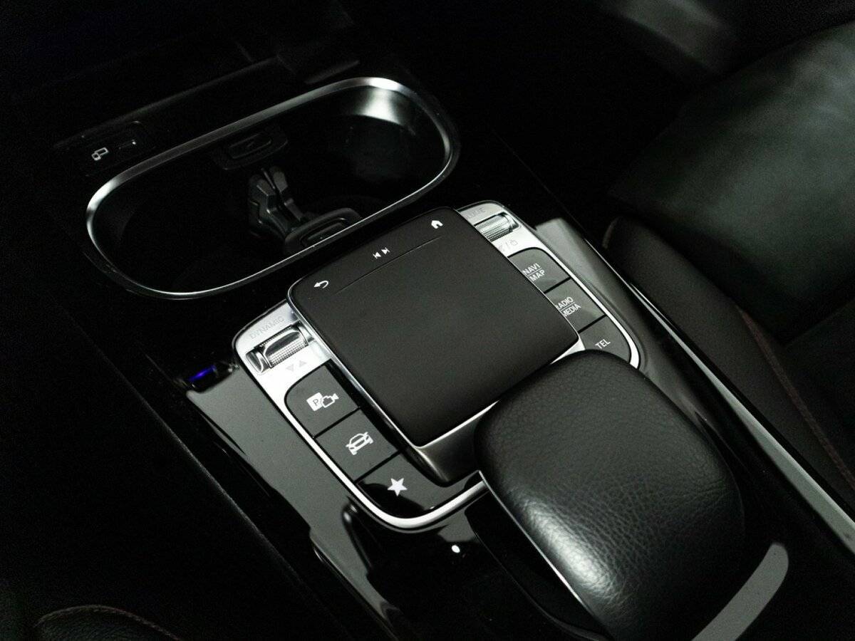 Mercedes-Benz A-Класс 200, 2018 Фото №17