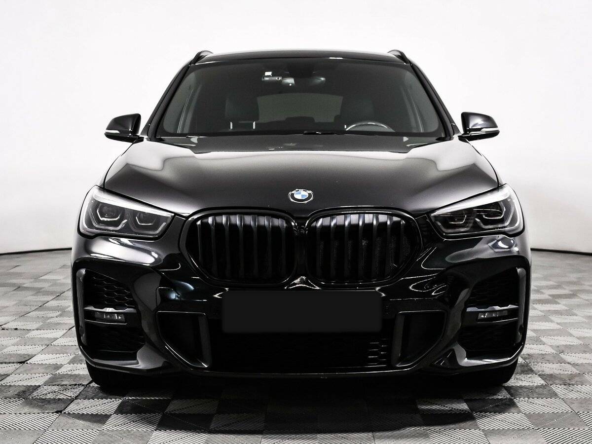 BMW X1 18d xDrive, 2019 - 40 500 км. | Фото №2