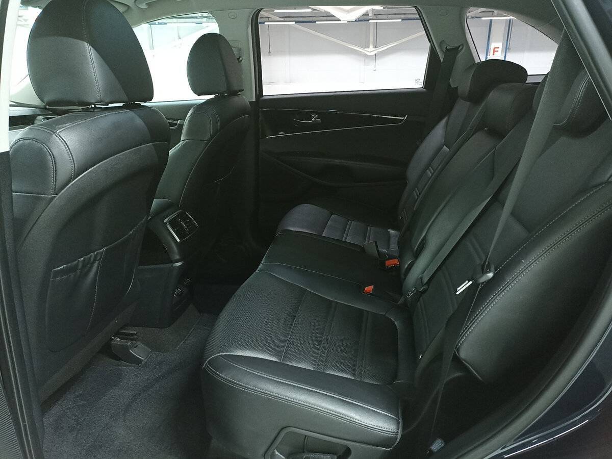 Kia Sorento 6-speed, 2019 Фото №12