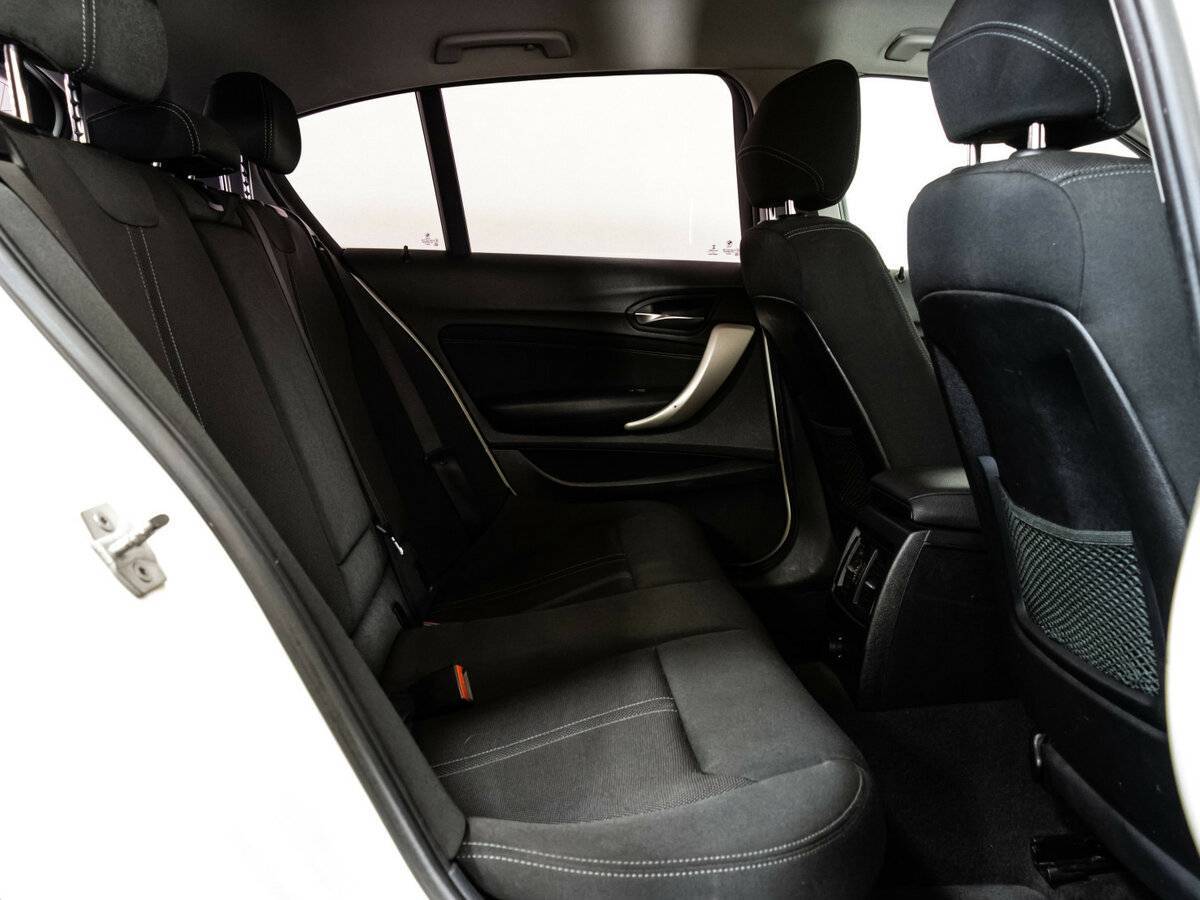 BMW 1 серии 118i, 2017 Фото №23