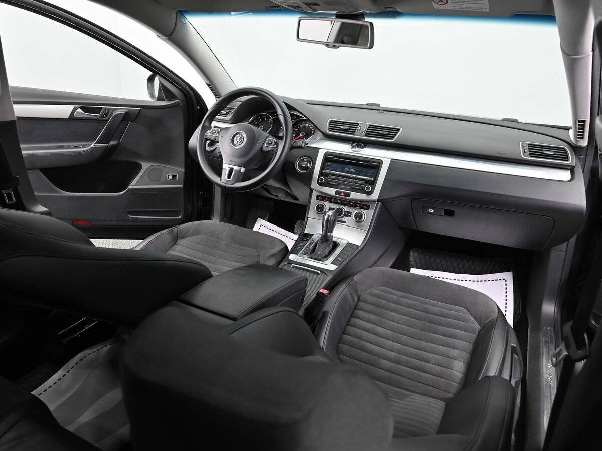 Volkswagen Passat, 2012 Фото №13