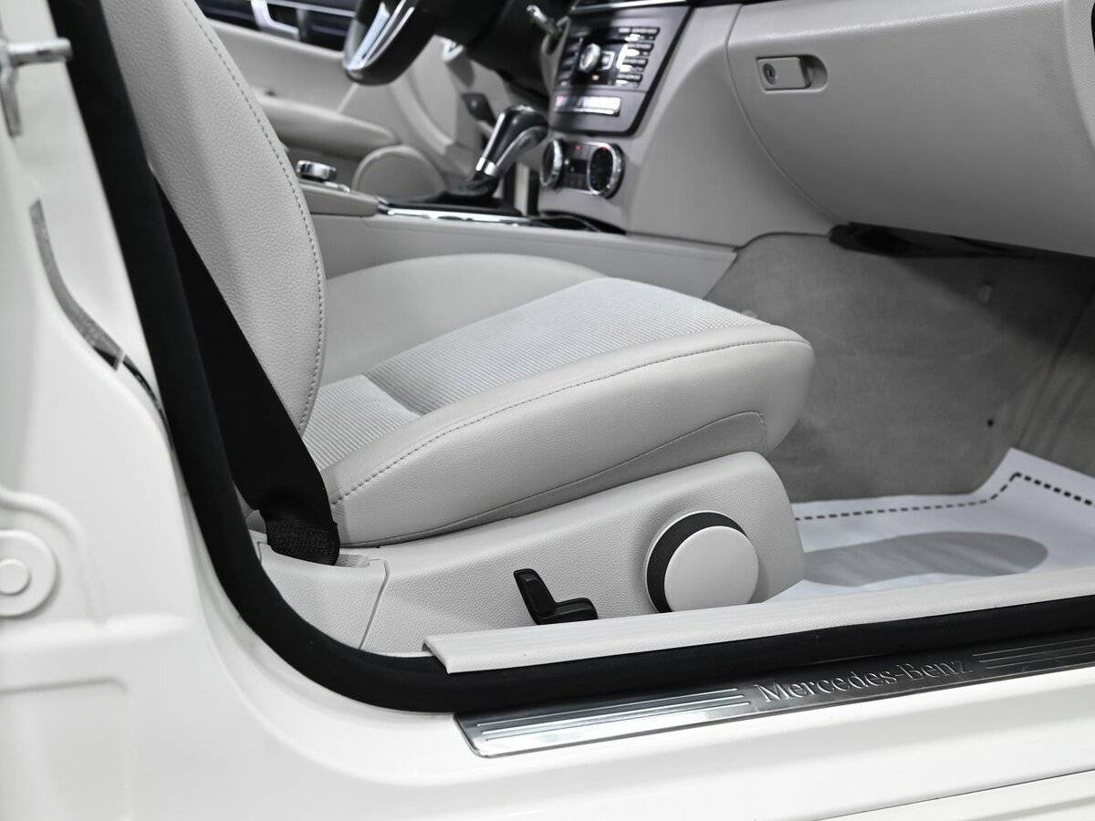 Mercedes-Benz C-Класс 180 BlueEFFICIENCY, 2012 Фото №12