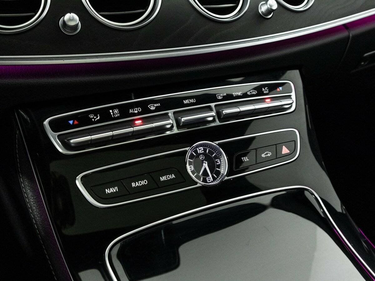 Mercedes-Benz E-Класс 200, 2016 Фото №21