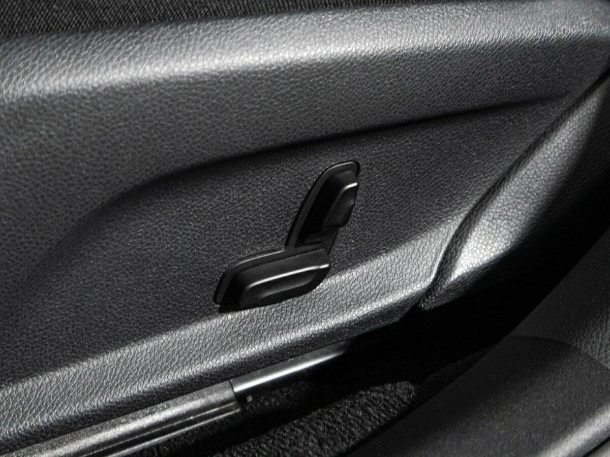 Mercedes-Benz E-Класс 200, 2016 Фото №23