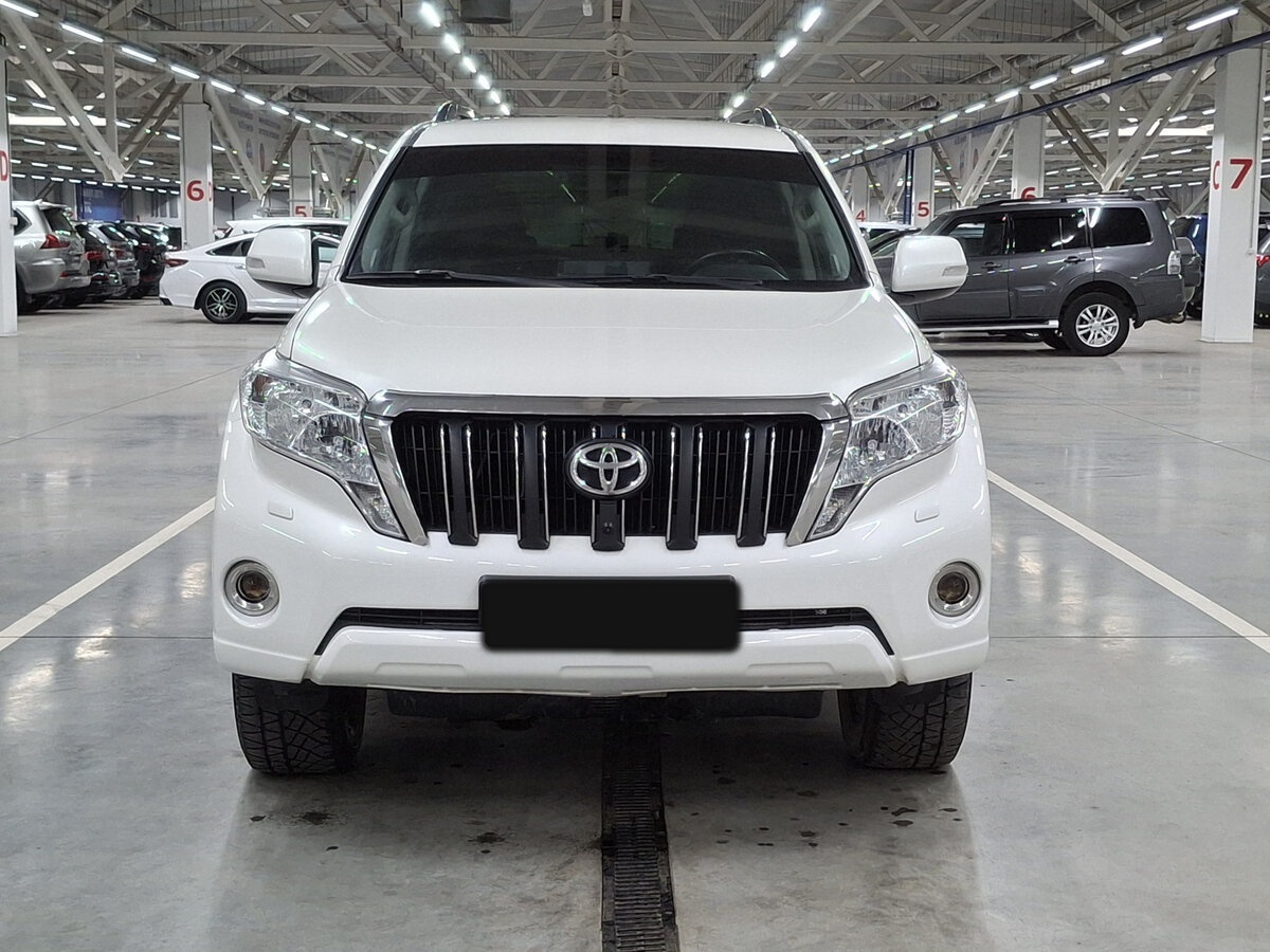 Toyota Land Cruiser Prado 150 Series Рестайлинг 1, 2014 - 215 161 км. | Фото №2