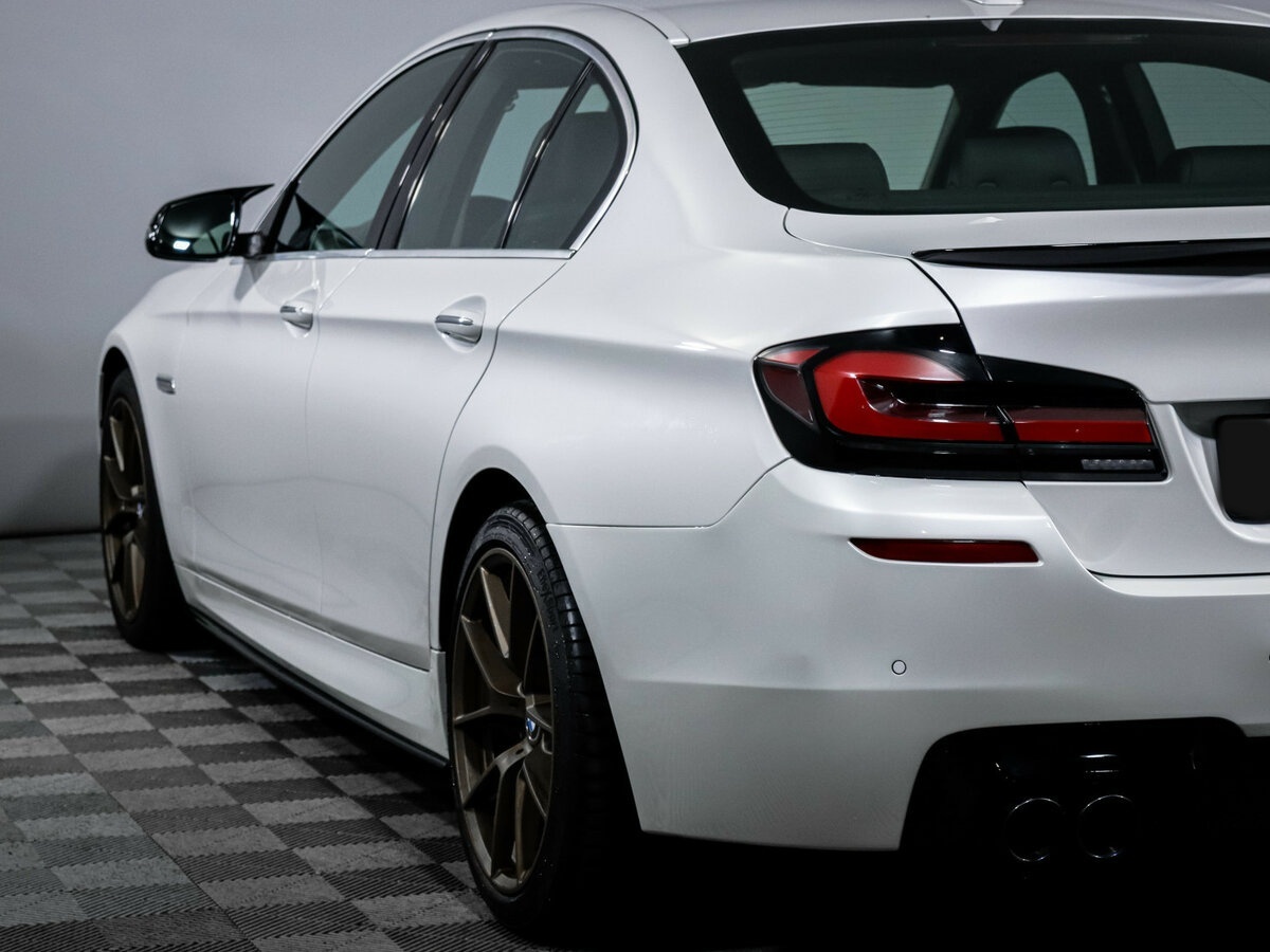 BMW 5 серии 530d xDrive VI (F10/F11/F07) Рестайлинг, 2016 Фото №14