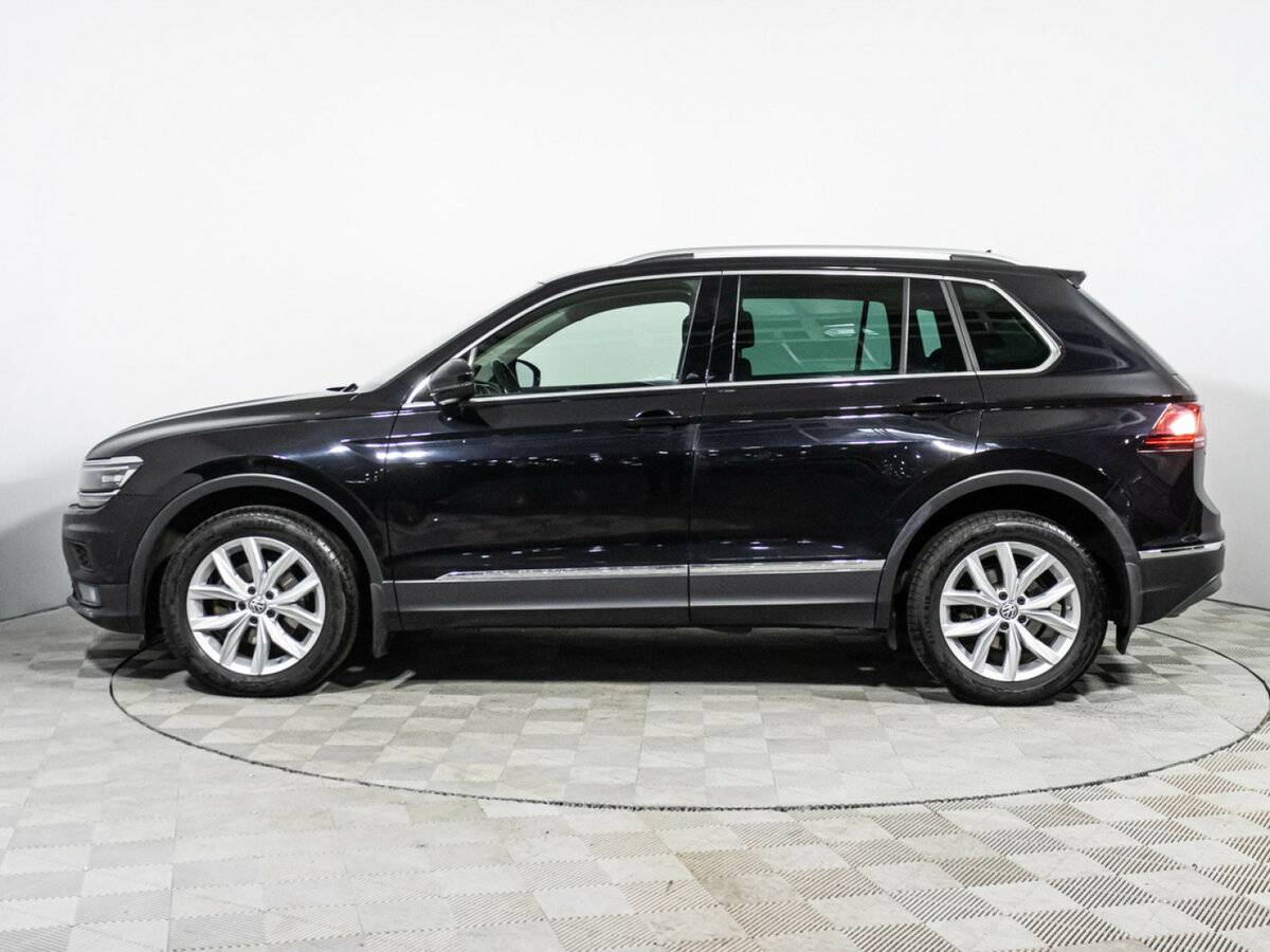 Volkswagen Tiguan II, 2018 - 132 436 км. | Фото №8
