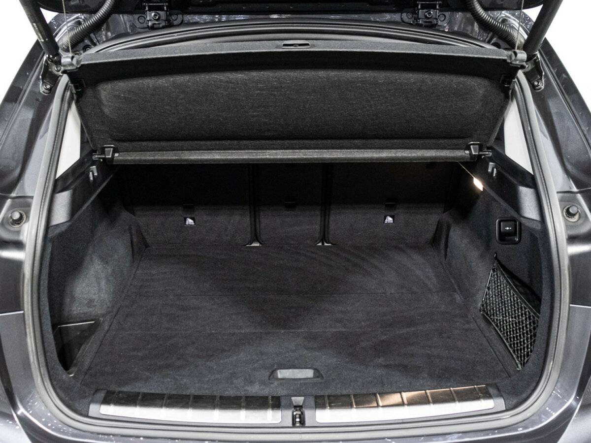 BMW X1 18d xDrive II (F48) Рестайлинг, 2019 Фото №19