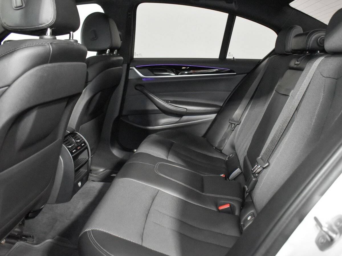 BMW 5 серии 520d VII (G30/G31), 2017 Фото №11