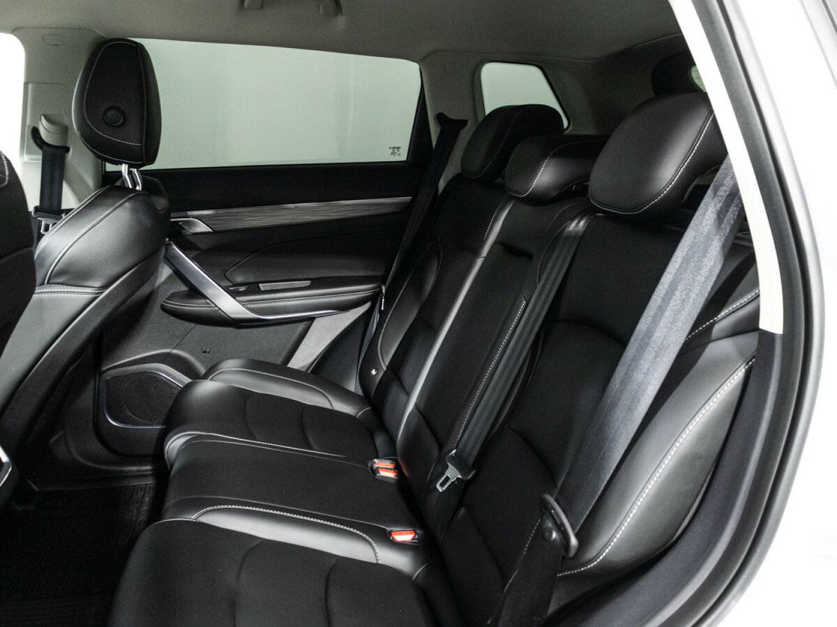 Geely Atlas Pro, 2023 Фото №10